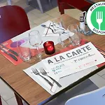 Campanile Euralille Hotel 3*