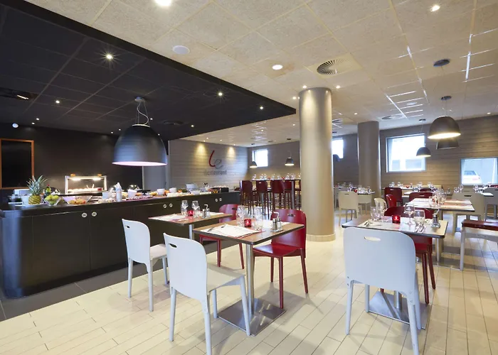 Hotel Campanile Euralille 3*