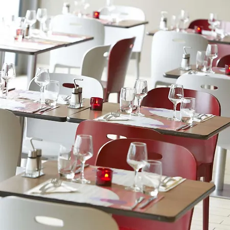 Hotel Campanile Euralille 3*