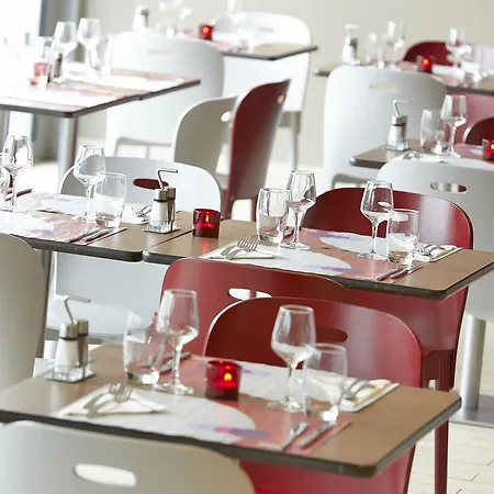 Campanile Euralille Lille