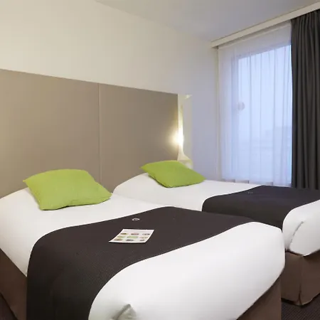 Campanile Euralille מלון 3*