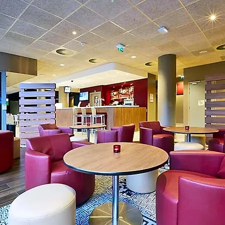 Hotel Campanile Euralille 3*