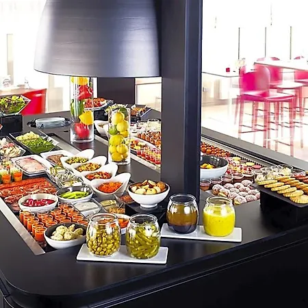 Campanile Euralille Hotel 3*