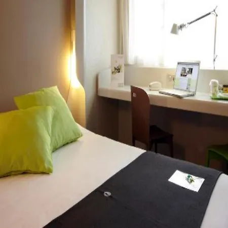 Campanile Euralille 3* Lila