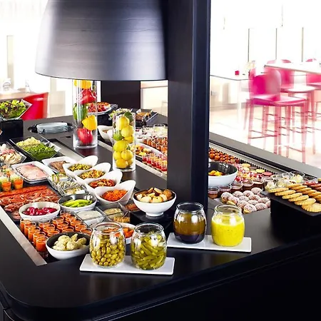 Campanile Euralille Hotel 3*