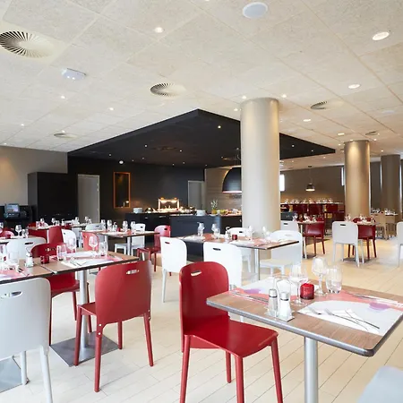 Hotel Campanile Euralille Lila