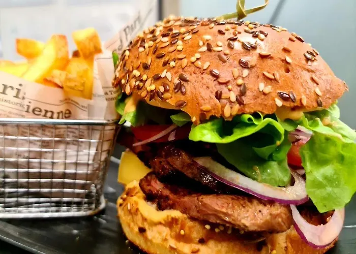 호텔 캄파닐레 유라릴 릴