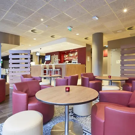 Hotel Campanile Euralille 3*